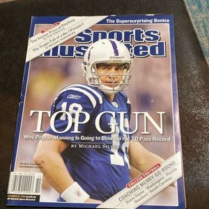 Peyton Manning Sports illustrated cover issue Dec. 20, 2004